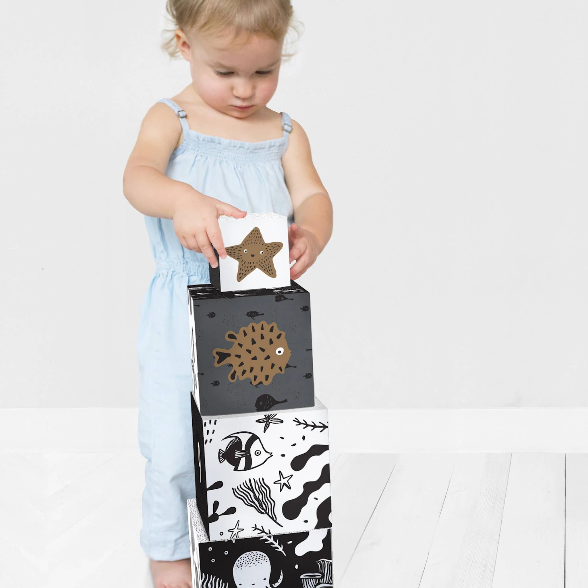 Wee Gallery: Nesting Blocks - Ocean Animals - Image 4